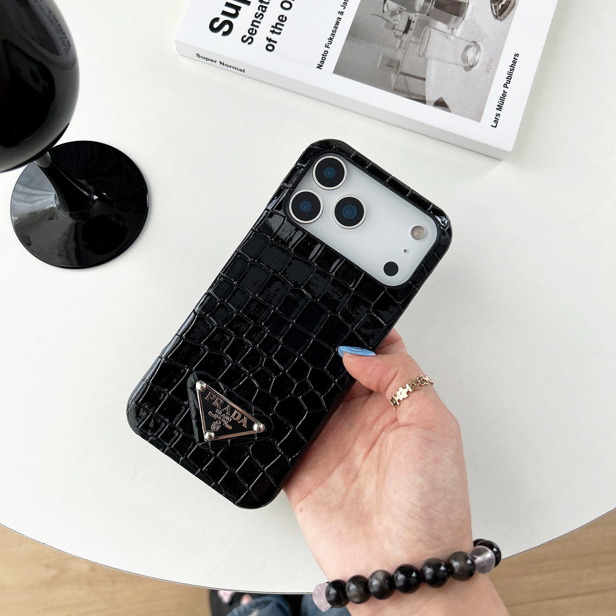 Elegant Apple iPhone Case For iPhone 17 / 16 / 15 / 14
