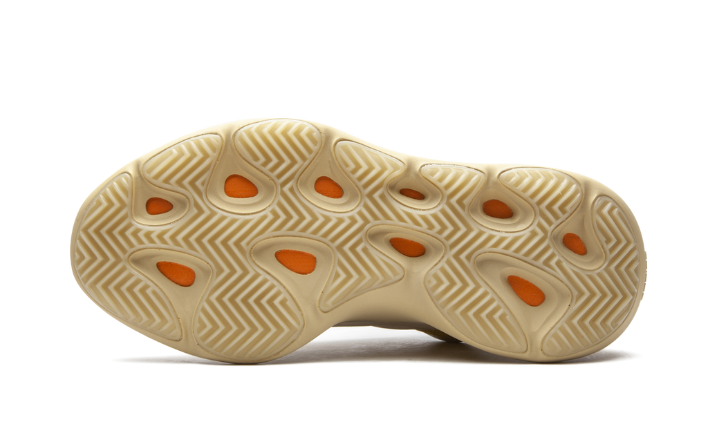 Yeezy 700 V3 "Safflower" G54853
