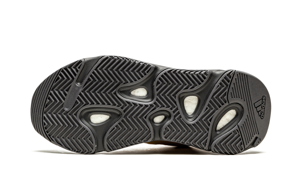 Yeezy 700 MNVN "Honey Flux" GZ0717
