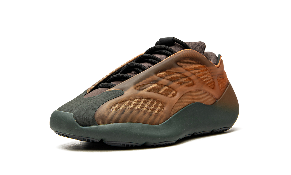 Yeezy 700 V3 "Copper Fade" GY4109